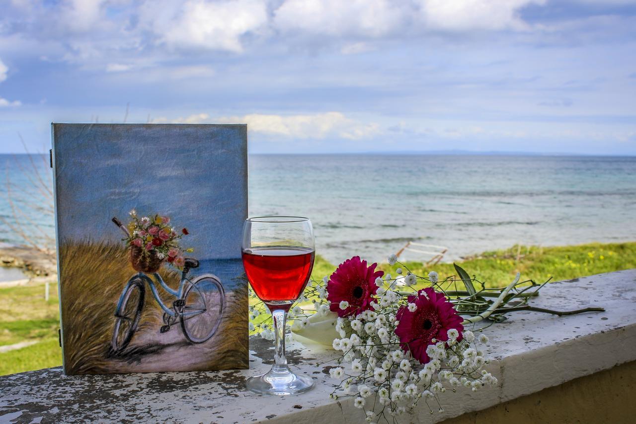 Pelagion II Sea Coral - Beachfront Holiday Home Κυψέλη Εξωτερικό φωτογραφία